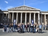 k-Gruppe vorm British Museum